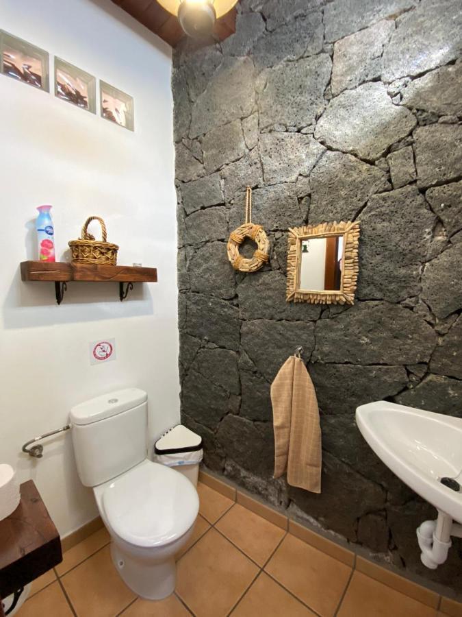 Villa Feel Tias Bagian luar foto
