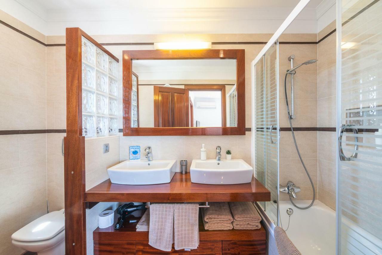 Villa Feel Tias Bagian luar foto