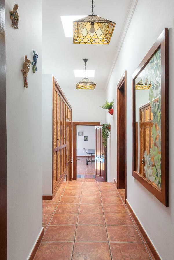 Villa Feel Tias Bagian luar foto