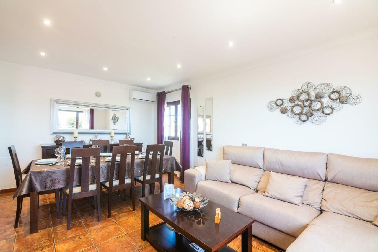 Villa Feel Tias Bagian luar foto